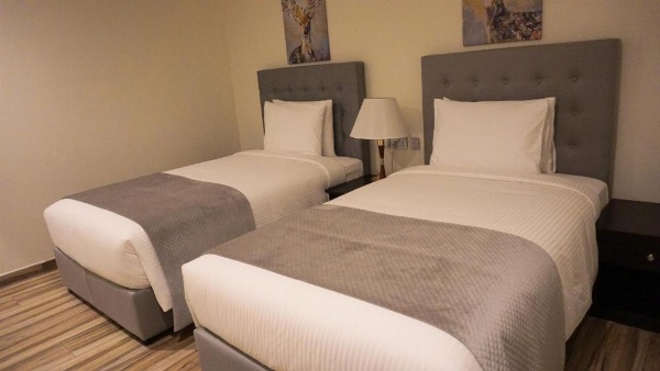 Al Kout Beach Hotel image 13