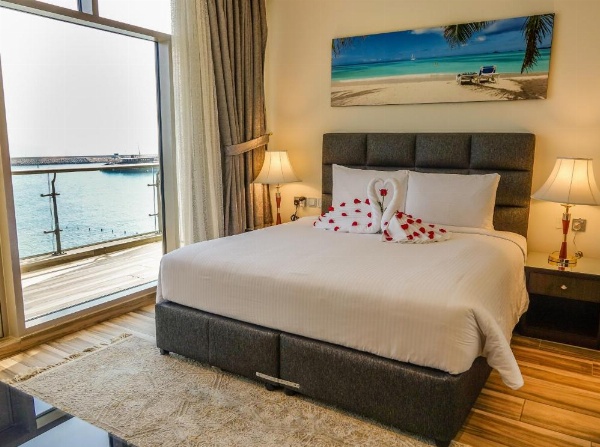Al Kout Beach Hotel image 29