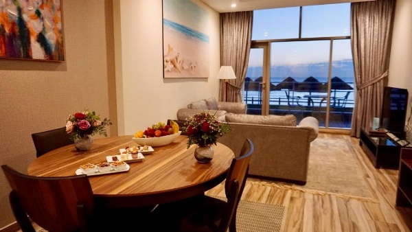Al Kout Beach Hotel image 8